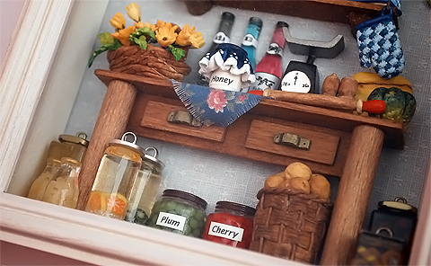 ↑ 粘土で作ったミニチュアの世界