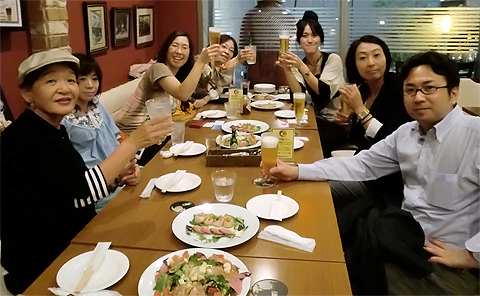 交流会新参者でございます。